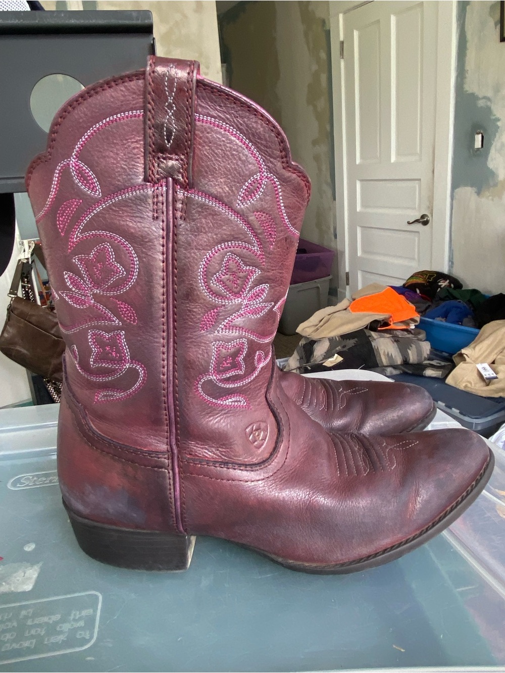 Ariat Women's Purple Leather Cowboy Boots Size 5